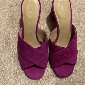 Ann Taylor pink sandals